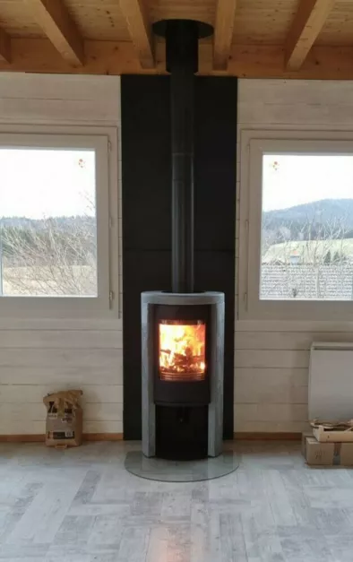 Poêle à bois Contura 520T Pierre Ollaire (La Chaux-du-Dombief, Jura 39)