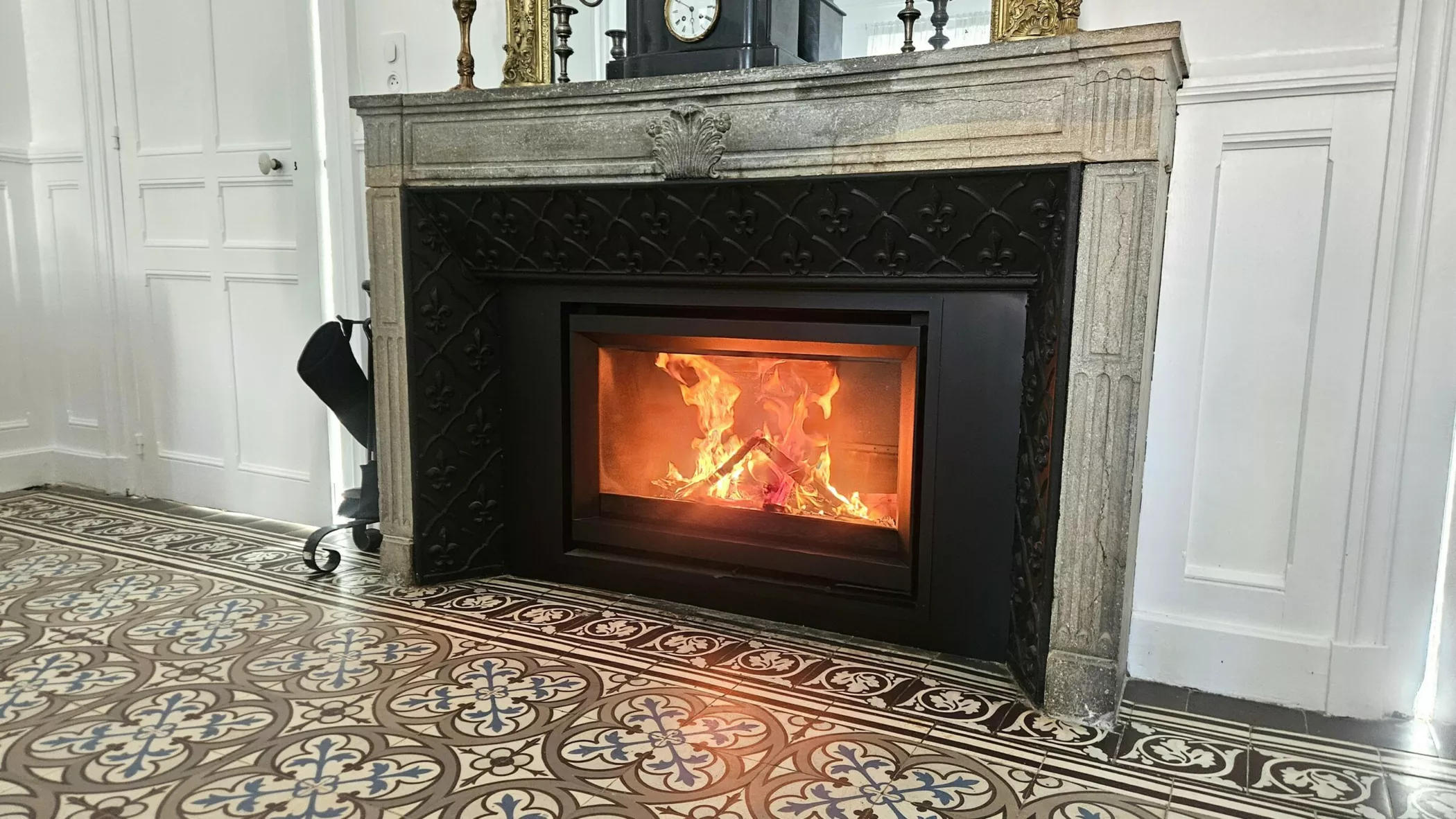 Insert à bois Stuv 6 In 88x60 (Saint-Germain du Bois, Jura 39)